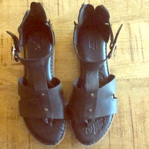 Born Black Sandal